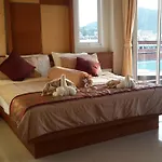 Nailons Hotel